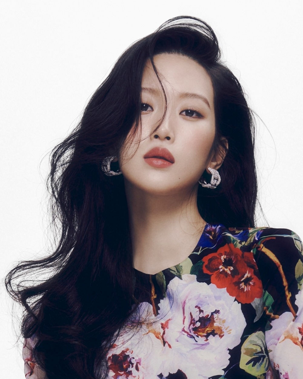 "Mỹ nhân thế hệ mới" Moon Ga Young trở thành đại sứ toàn cầu của Dolce&amp;Gabbana