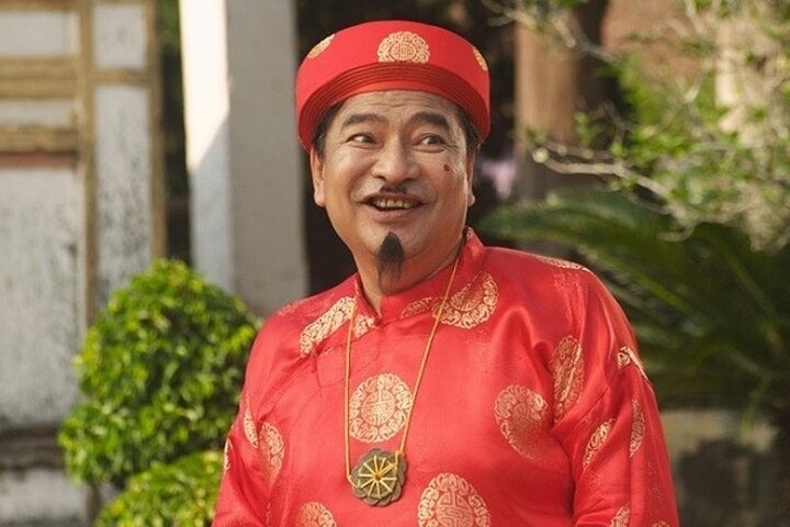 NSND Quốc Anh cho hay ở thời kỳ đỉnh cao, ông thường xuyên được mời đi diễn tỉnh: "Thời đó, tôi được mời đi show rất nhiều, dày đặc tại các tỉnh thành, huyện này sang huyện khác. Có những tháng đi đến 20 ngày, đúng là cũng vui, nhưng rất hại sức khỏe". 