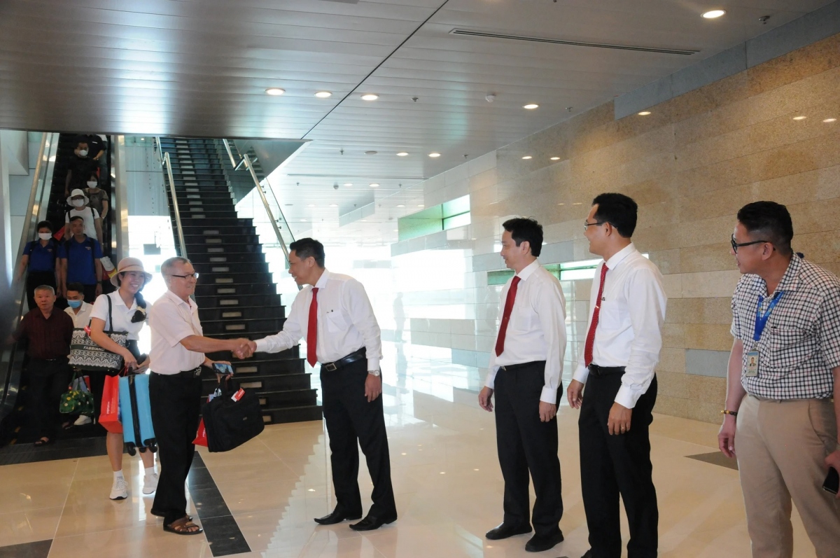 Mở đường bay mới tới thị trường trọng điểm và có chính sách trợ giúp hãng bay duy trì đường bay là 2 giải pháp được các Cảng Hàng không ở ĐBSCL đề xuất, nhằm kích cầu cho giao thông hàng không tại đây.