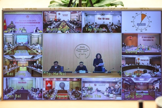 Phó Chủ tịch UBND thành phố Hà Nội Vũ Thu Hà kiến nghị Chính phủ có cơ chế thực thi hiệu quả cấp quốc gia cho chiến lược phát triển ngành công nghiệp văn hóa.