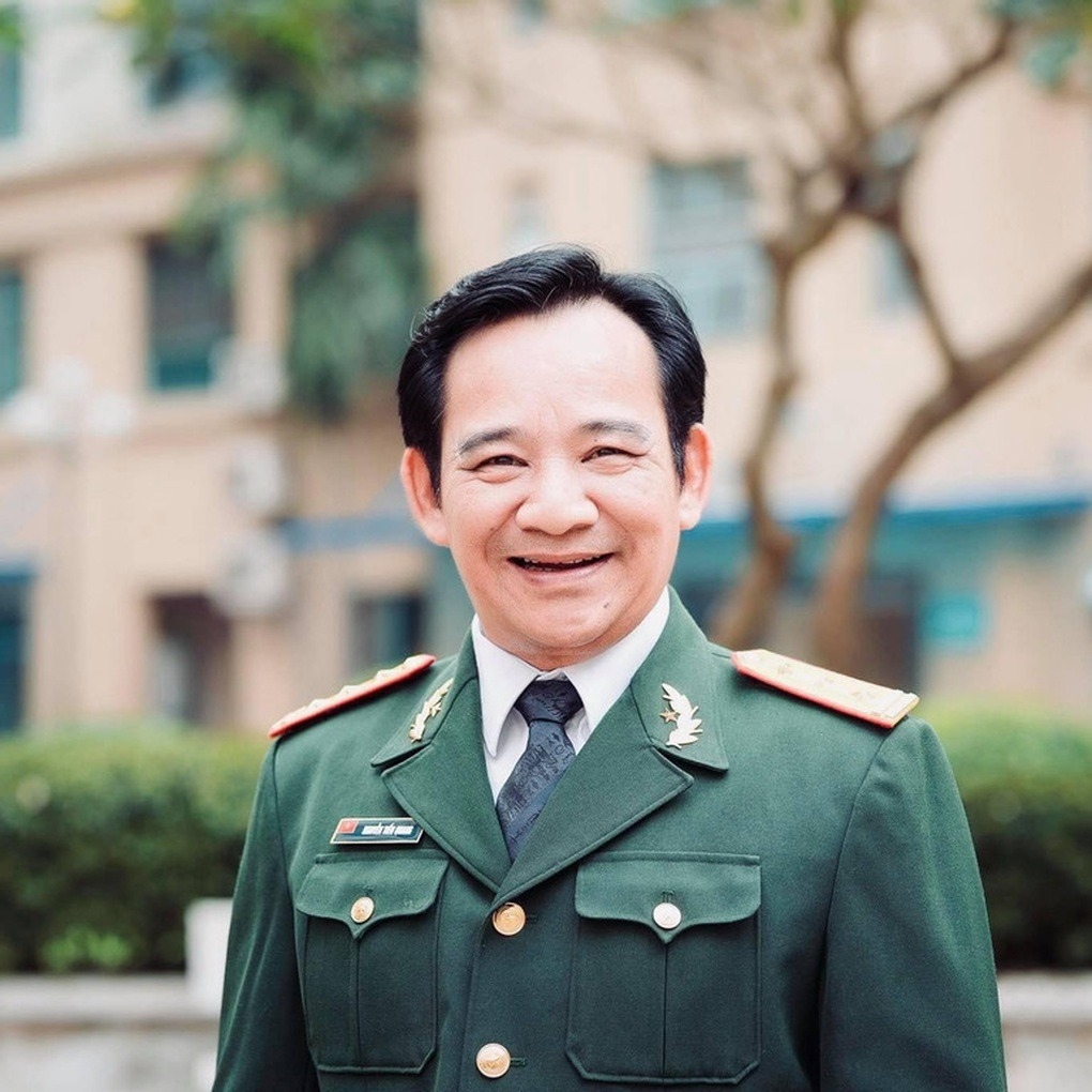 Là một trong những cái tên quen thuộc với khán giả nên khi trượt danh hiệu NSND lần thứ 10, NSƯT Nguyễn Tiến Quang (nghệ danh Quang Tèo) bị một số đối tượng phao tin để câu "view". Thực tế, nghệ sĩ Quang Tèo không bức xúc khi chưa được vinh danh lần này như đồn thổi, anh chỉ hơi buồn vì giấc mơ chưa thành hiện thực. (Theo: Tiền Phong)