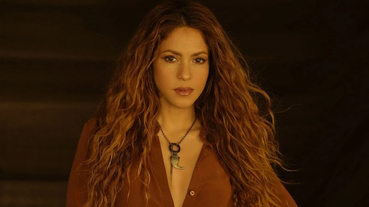 Shakira được coi là một trong những nghệ sĩ thu âm người Mỹ Latinh thành công nhất trong lịch sử, nổi tiếng ở cả thị trường nói tiếng Tây Ban Nha và tiếng Anh.
