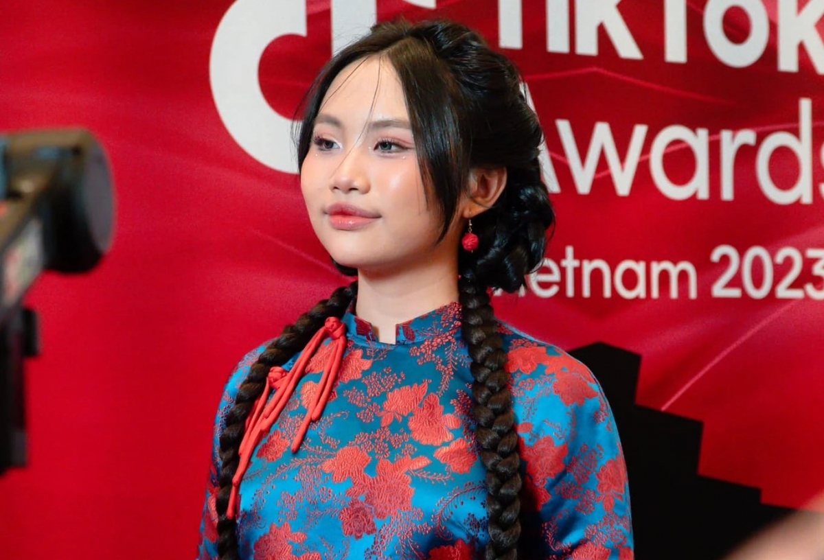 Không riêng gì Phương Mỹ Chi, nhiều sao Việt cũng khốn đốn vì những tin đồn thất thiệt. Từ đó mọi người đặt vấn đề phải xử lý nghiêm với việc tung tin giả nhằm mục đích xấu. Nghệ sĩ Việt Hương từng nêu quan điểm: "Mỗi người có thể lướt qua những thông tin trên mạng nhưng trước khi lan truyền hãy tìm hiểu thật kỹ về nó để không là nạn nhân của chính mình và cũng không gây ra tổn thương cho người khác". Một người xem đồng tình: “Đừng vì một cái video hay một cái tít chưa được xác nhận mà vội quy chụp, đánh giá người khác thế này thế kia. Cần sáng suốt khi đọc tin tức". (Theo: Thanh Niên)
