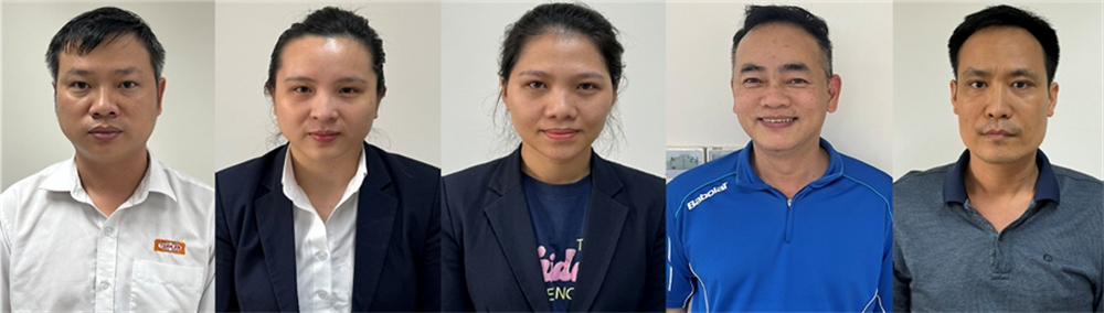 Các bị can (từ trái qua phải): Hoàng Liên Sơn; Võ Thị Thùy Trang; Trần Thị Minh Trang; Nguyễn Hoàng Vũ; Phan Thanh Thuận