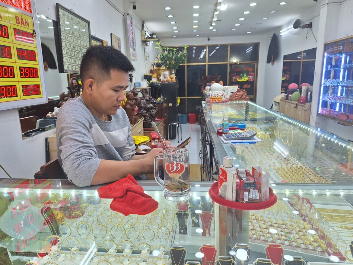 Bộ Tài chính bác thông tin áp thuế 0,1% với mọi giao dịch vàng miếng từ 1/7/2026. (Ảnh minh họa)