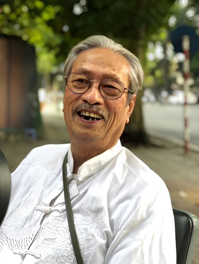 Đạo diễn Long Vân