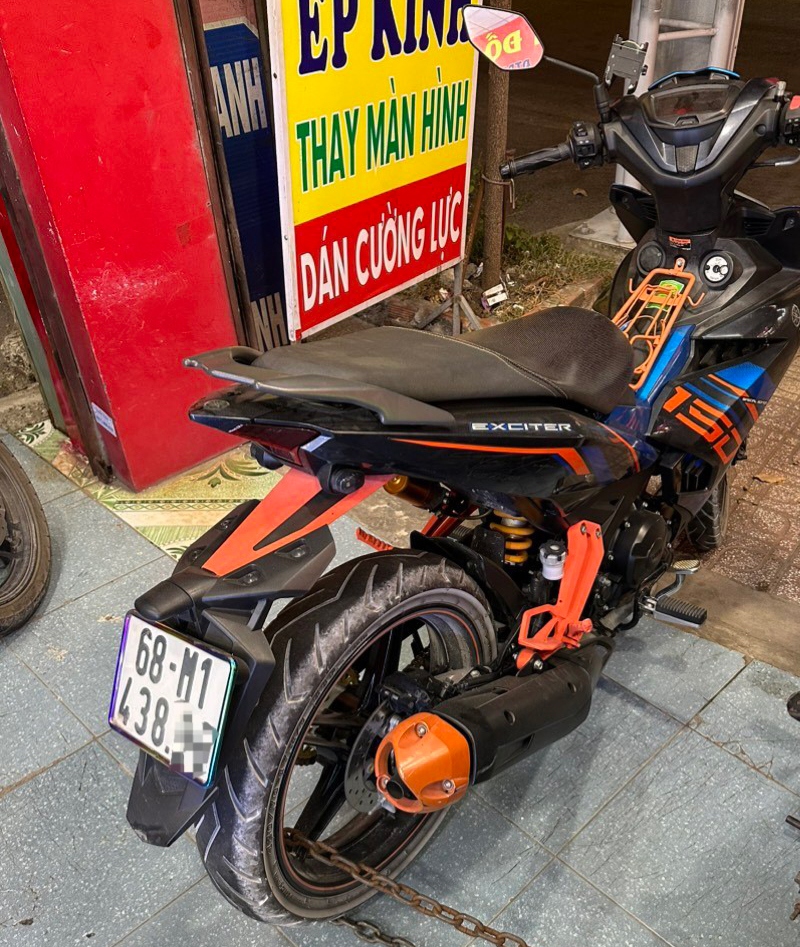 Chiếc xe mà ông D.T lấy của bạn đi cầm cố (ảnh: CA).