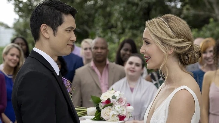 "All my life" dựa trên câu chuyện có thật của Jennifer Carter và Solomon Chau, một cặp vợ chồng trẻ gấp rút tổ chức đám cưới sau khi nhận được kết quả xấu về bệnh tật. Đó là khi Solomo được chẩn đoán mắc bệnh ung thư gan. Đối mặt với cuộc chạy đua với thời gian, bạn bè và gia đình của họ tổ chức gây quỹ trên mạng để biến đám cưới lý tưởng của họ thành hiện thực chỉ sau hai tuần. Câu chuyện gợi lên sự ủng hộ nhiệt liệt từ các cá nhân trên khắp thế giới, những người muốn tôn vinh sức mạnh của tình yêu.