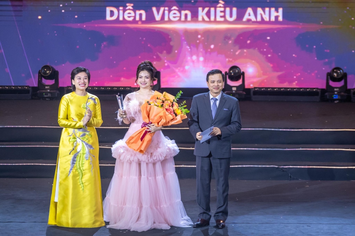 NSƯT Kiều Anh