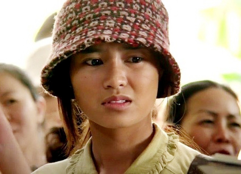 Vào năm 2015, cô tham gia trong bộ phim điện ảnh Trúng số của đạo diễn Dustin Nguyễn và một lần nữa khẳng định tài năng diễn xuất của mình khi giành về giải thưởng Nữ diễn viên chính xuất sắc nhất tại lễ trao giải Cánh diều vàng năm 2015.