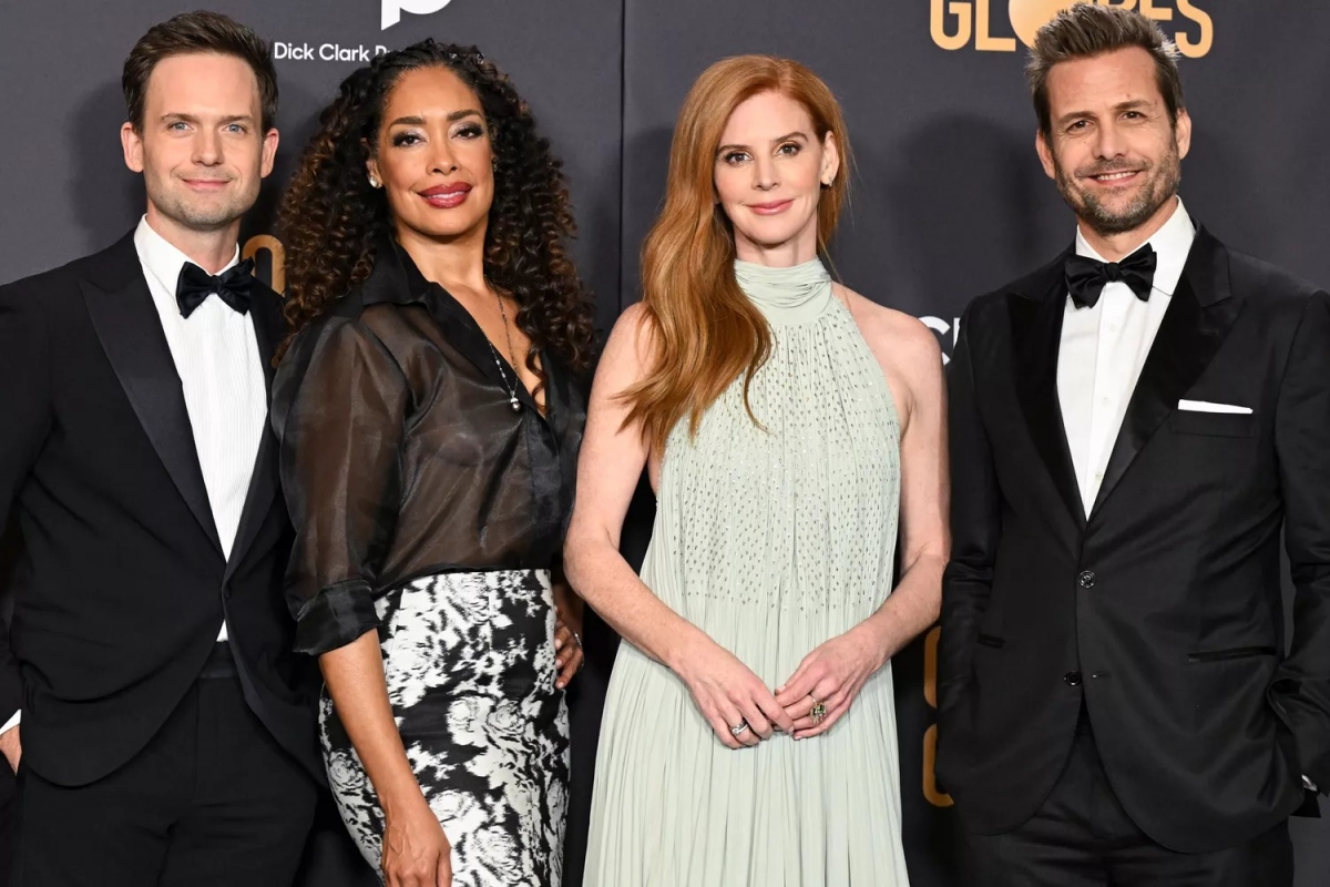 Những người hâm mộ bộ phim Suits đã vô cùng bất ngờ khi dàn diễn viên chính, bao gồm Gabriel Macht, Patrick J. Adams, Sarah Rafferty và Gina Torres đã cùng nhau tái hợp trên sân khấu Quả cầu Vàng để trao giải Phim truyền hình chính kịch hay nhất. 