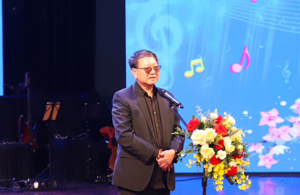 Thiếu tướng, nhạc sĩ Đức Trịnh, Chủ tịch Hội Nhạc sĩ Việt Nam. Ảnh: Đình Trung.