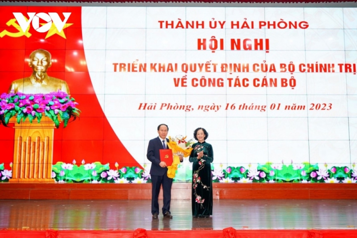 Tháng 1/2023, Bộ Chính trị quyết định: ông Lê Tiến Châu, Ủy viên Trung ương Đảng thôi giữ chức Phó Bí thư Đảng đoàn, Phó Chủ tịch, Tổng Thư ký Ủy ban Trung ương Mặt trận Tổ quốc Việt Nam nhiệm kỳ 2019 – 2024; điều động, chỉ định tham gia Ban Chấp hành, Ban Thường vụ Thành ủy và giữ chức Bí thư Thành ủy Hải Phòng, nhiệm kỳ 2020 – 2025.