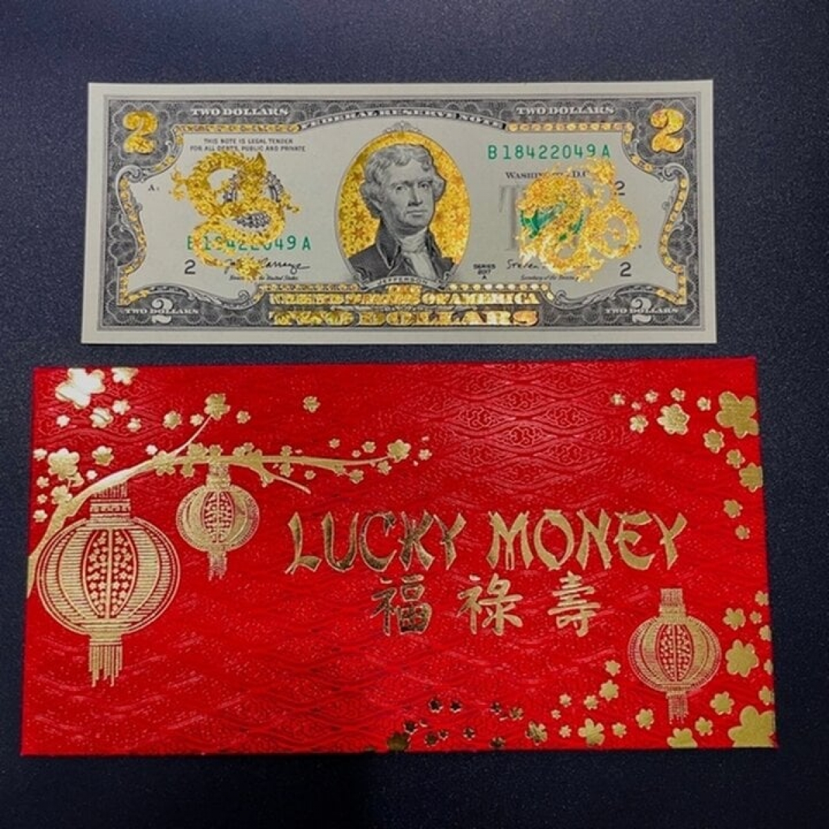 A social media influencer who began receiving orders for notes from December, 2023, said the US$2 notes with images of dragon sell for about VND150,000.