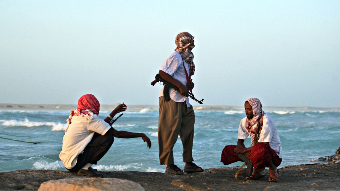 Cướp biển Somalia (Ảnh: AFP)