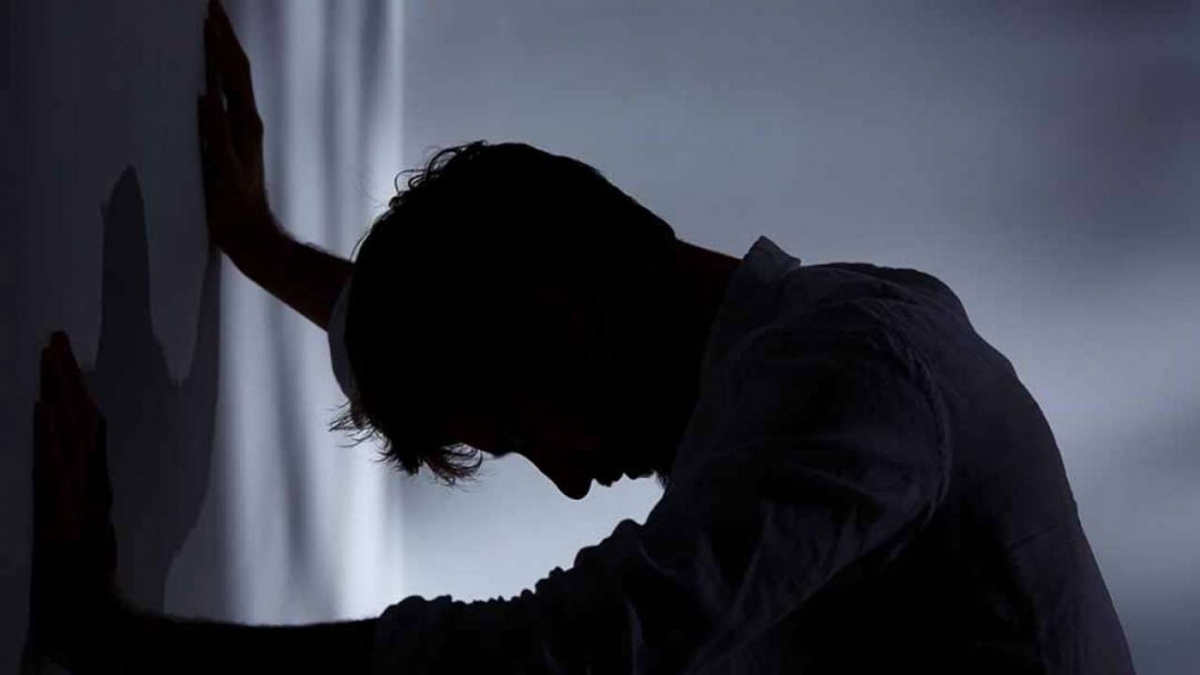 Thất nghiệp, nửa năm nay tôi chuyển sang làm xe ôm công nghệ nhưng không dám nói thật với gia đình (Ảnh minh họa)