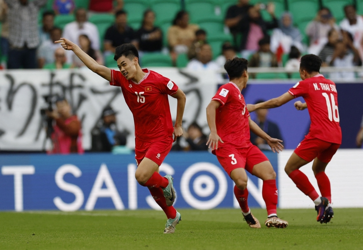 Đình Bắc gây ấn tượng mạnh ở Asian Cup 2023 (Ảnh: Reuters).