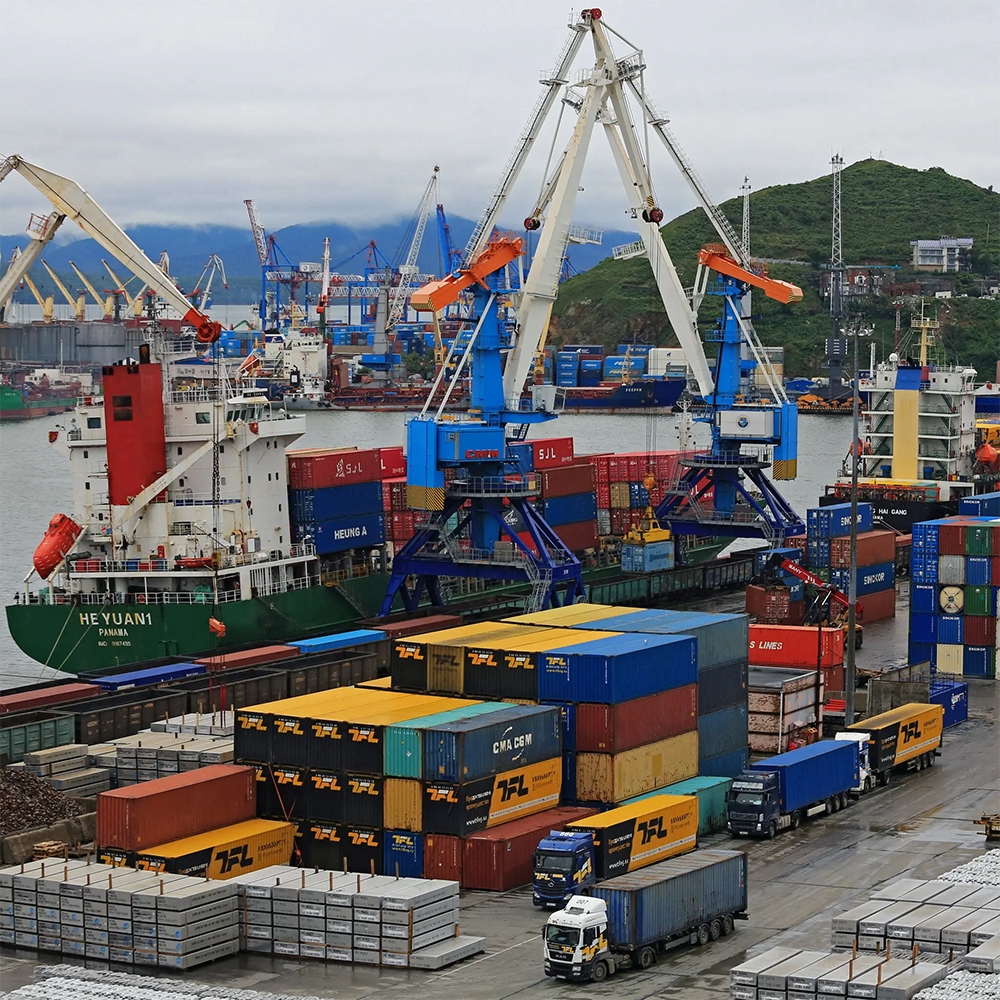 Cảng Vladivostok của Nga, tháng 8/2023. Ảnh: Reuters