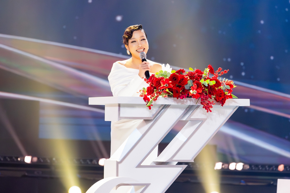 Mỹ Linh là Chị đẹp của năm