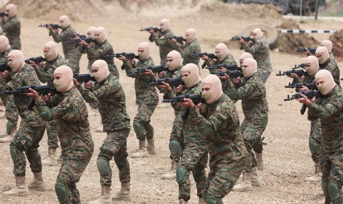 Chiến binh Hezbollah. Ảnh: Reuters.