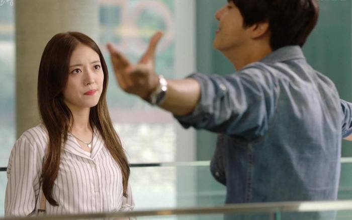 Bạn gái hay suy nghĩ rồi hờn dỗi khiến tôi mệt mỏi (Ảnh minh họa, nguồn: KT)