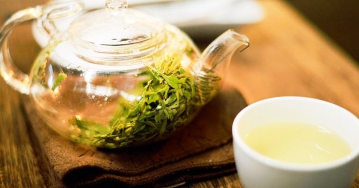 Nước lá đinh lăng tốt cho sức khoẻ nhưng không phải ai cũng có thể uống được