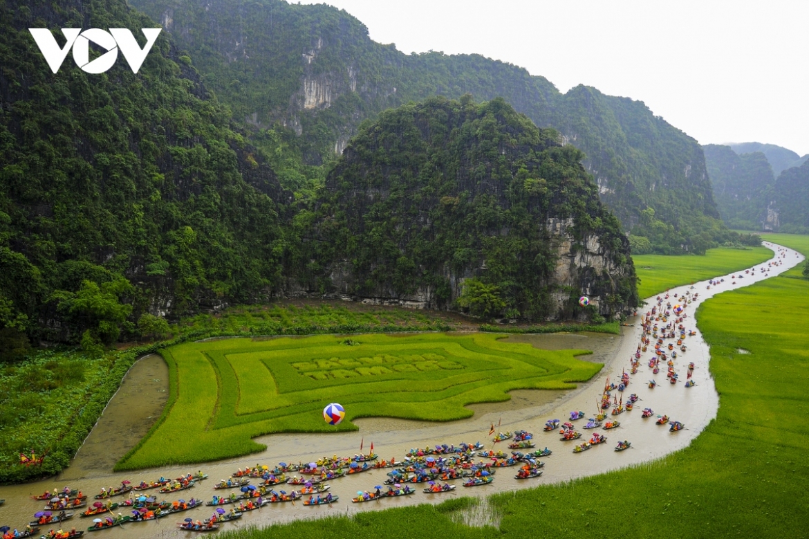 Du lịch là một trong những ngành trọng điểm (Ảnh minh họa)