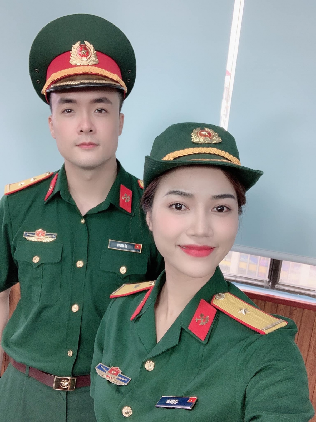 Ngoài đời, Anh Đào không ngại công khai chuyện tình cảm với bạn trai cũng làm nghệ thuật.