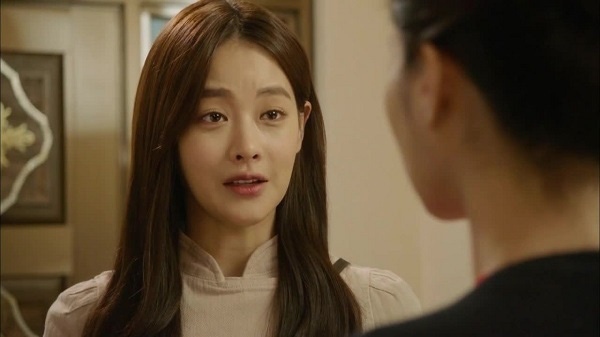 Tôi ngán ngẩm với cô em chồng lúc nào cũng than nghèo kể khổ để bòn rút tiền của mẹ (Ảnh minh họa, nguồn: KT)