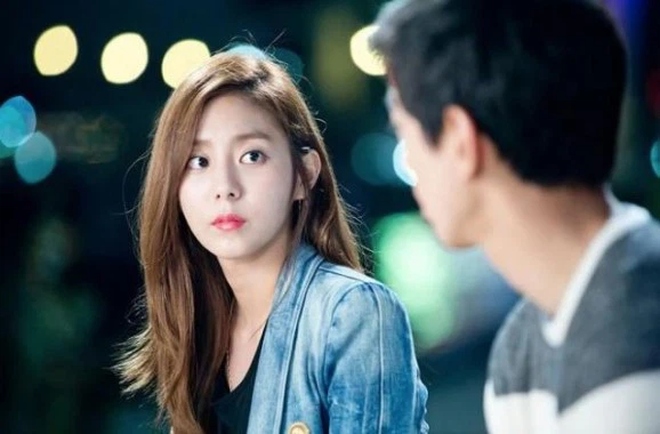 Bạn trai keo kiệt khiến tôi muốn chia tay (Ảnh minh họa, nguồn: KT)