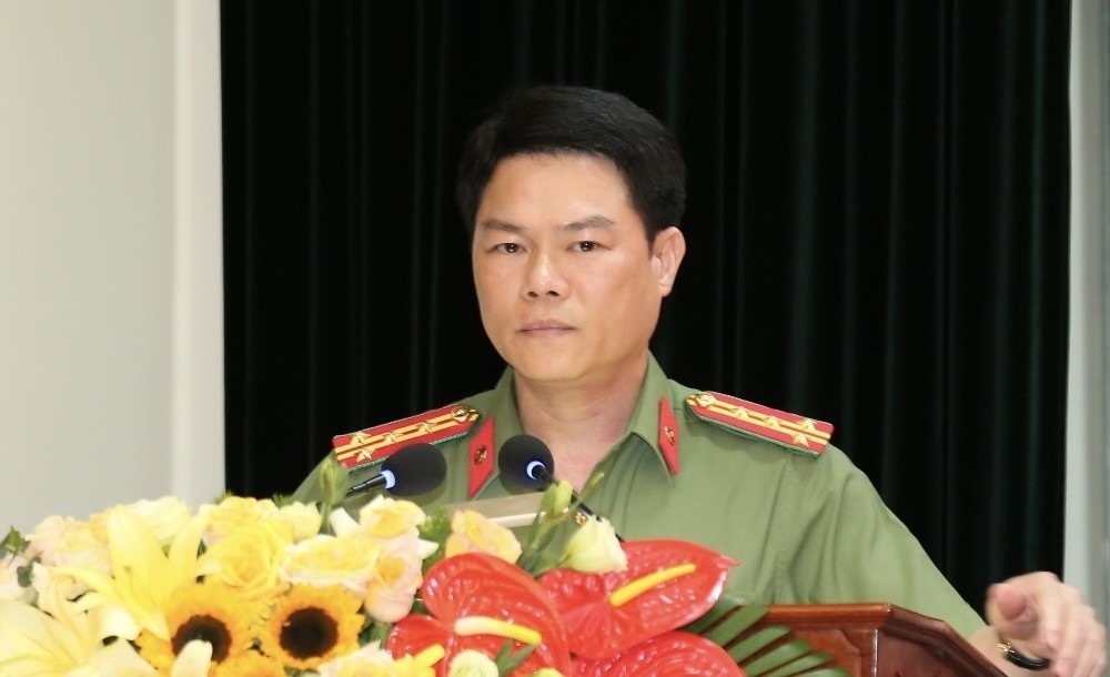 Đại tá Nguyễn Hữu Mạnh phát biểu tại buổi nhận quyết định.