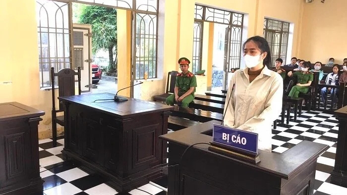 Nguyễn Dạ Thảo tại phiên tòa sơ thẩm. (Ảnh: C.A)