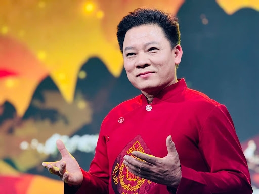 NSND Văn Chương.