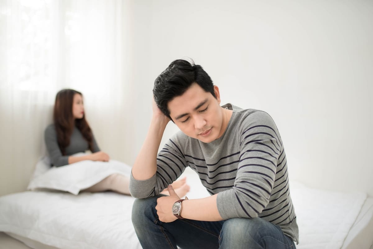 Chỉ ngửi từng ấy mùi trên cơ thể vợ tôi đã thấy ngại, nhưng cũng không dám thổ lộ để cô ấy biết. (ảnh minh họa)