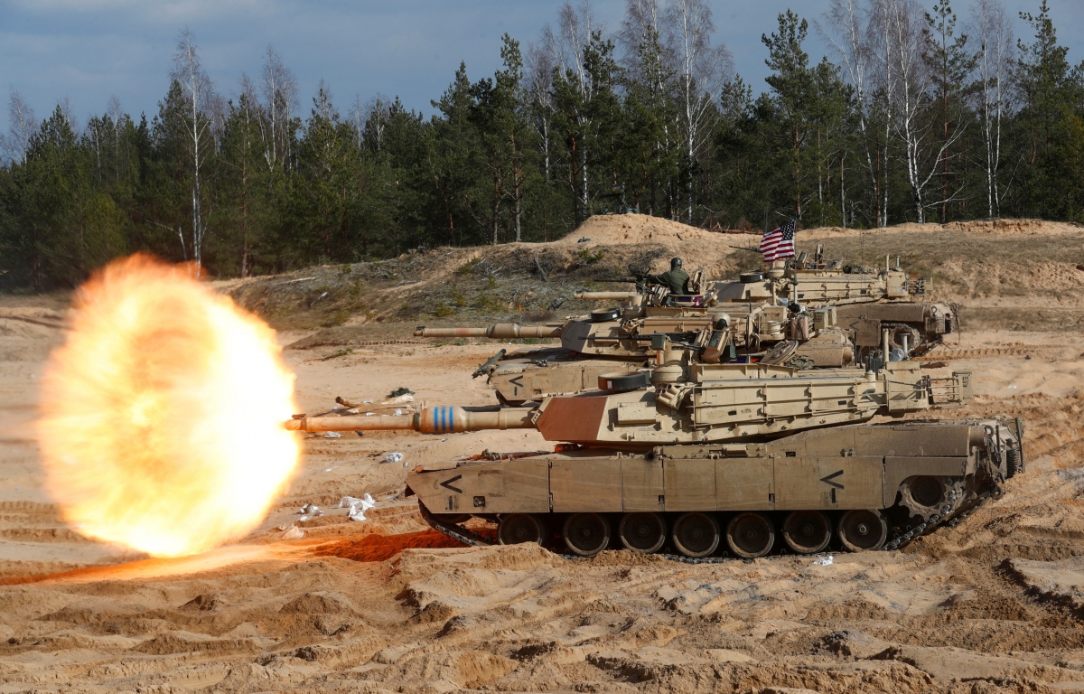 Xe tăng M-1 Abrams do Mỹ sản xuất. Ảnh: Reuters