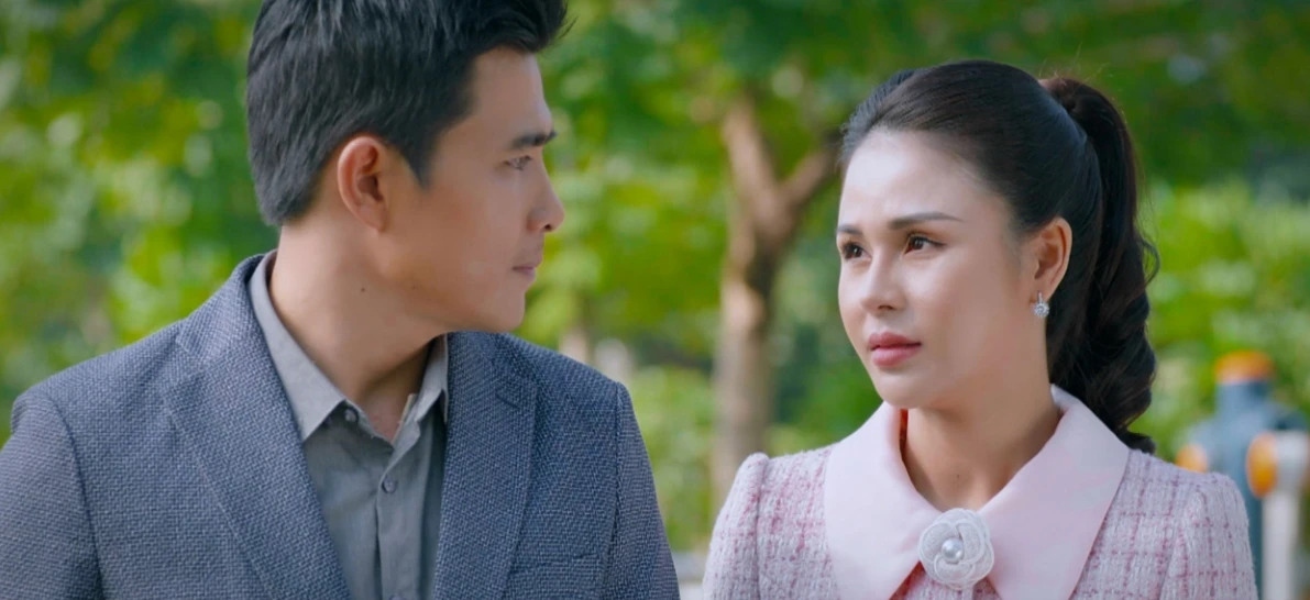 Lương Thu Trang và Quang Sự là cặp đôi màn ảnh bị ghét nhất thời điểm này.