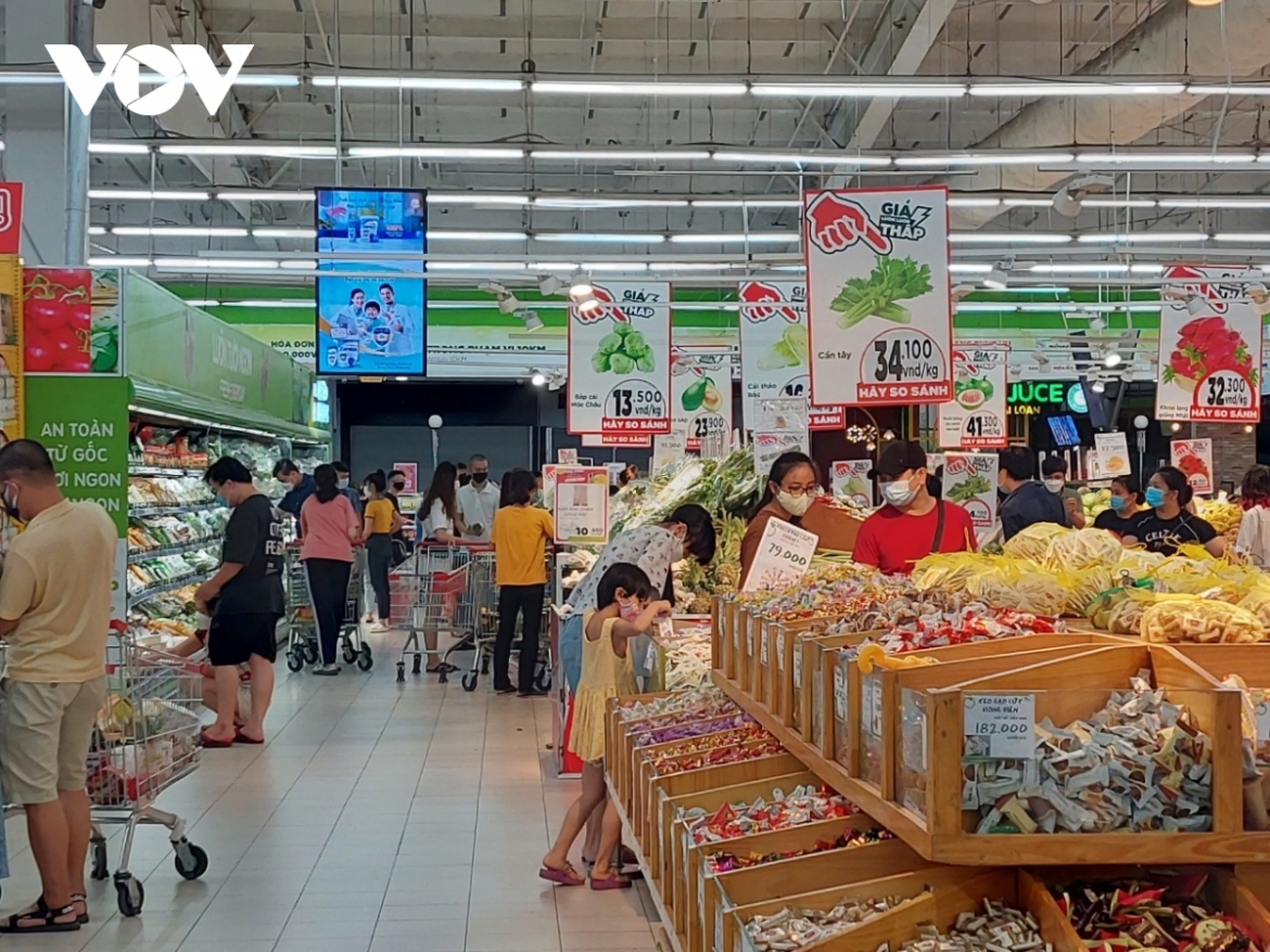 Tăng cường kiểm tra, giám sát thị trường hàng hoá dịp nghỉ lễ 30/4 và 1/5 (Ảnh minh họa)