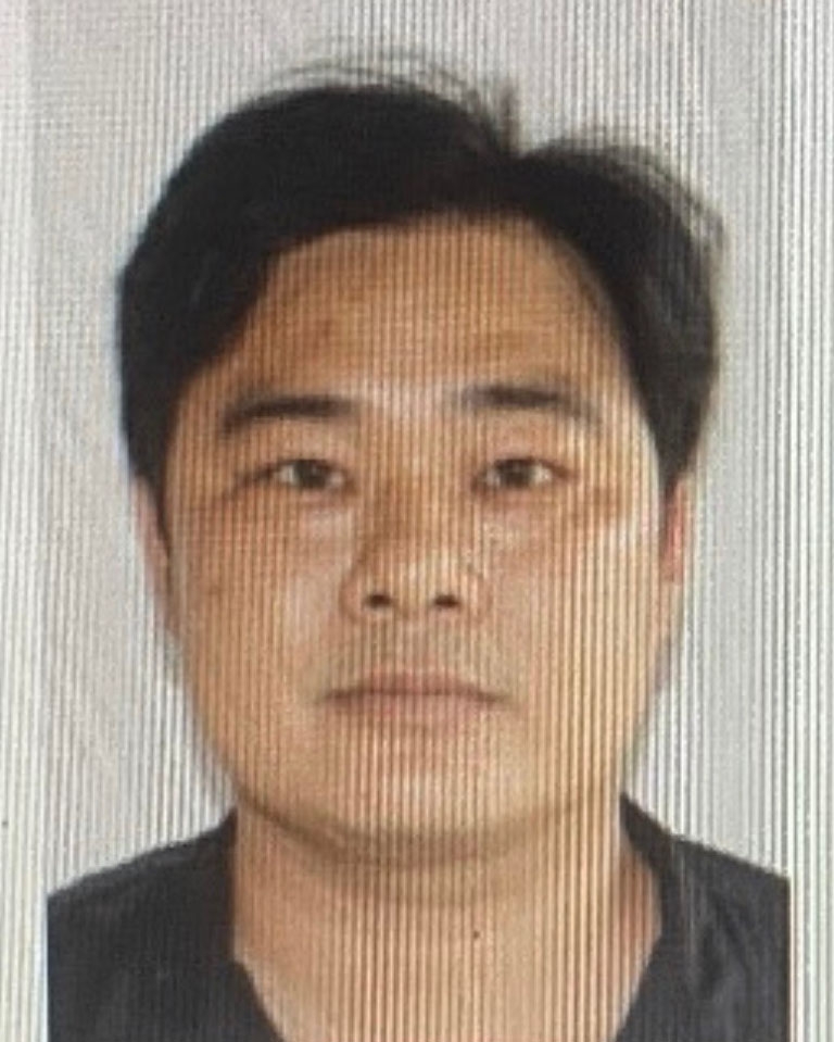 Đối tượng còn lại đang lẩn trốn Nguyễn Hoàng Nhi (SN 1990, quê Tây Ninh)