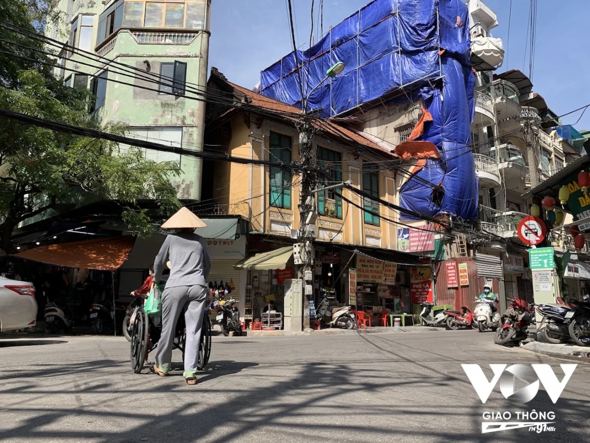 Biệt thự trên phố Tạ Hiện