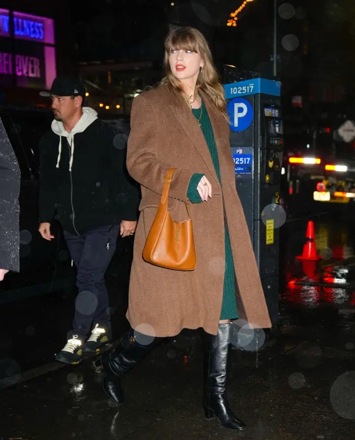 Taylor Swift đến thăm thành phố New York vào tháng 1 năm 2024.
