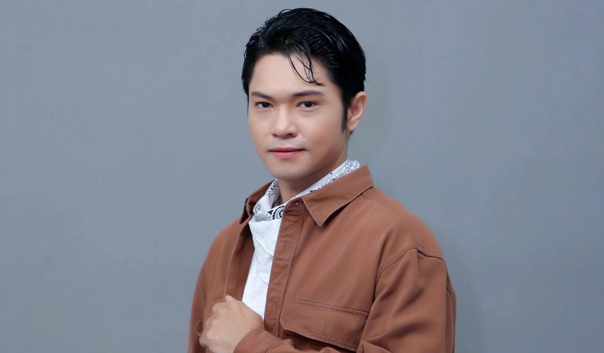 Trong chương trình Đời nghệ sĩ (lên sóng trên VTV9), Bảo Kun có những trải lòng về chặng đường theo đuổi nghệ thuật đầy gian truân của mình. Hơn một thập niên đồng hành cùng nghệ thuật, Bảo Kun gặp nhiều thử thách, khiến anh phải thử sức với nhiều vai trò khác nhau từ ca sĩ, nhạc sĩ đến MC. Anh chia sẻ việc thử sức với một vai trò mới là do cuộc sống xoay chuyển. 
Bảo Kun tiết lộ dịch bệnh khiến anh mất đi một người thân, làm ảnh hưởng nhiều đến suy nghĩ. Trong những khoảng lặng và tuyệt vọng, người bạn đời của Bảo Kun đã xuất hiện. Anh chia sẻ về ca sĩ Hải Ngân: “Điều cô ấy khiến tôi thấy đây là người phụ nữ của mình đó là cô ấy không chịu xa tôi, dù cả hai trải qua nhiều vui buồn trong cuộc sống". (Nguồn: Thanh Niên)