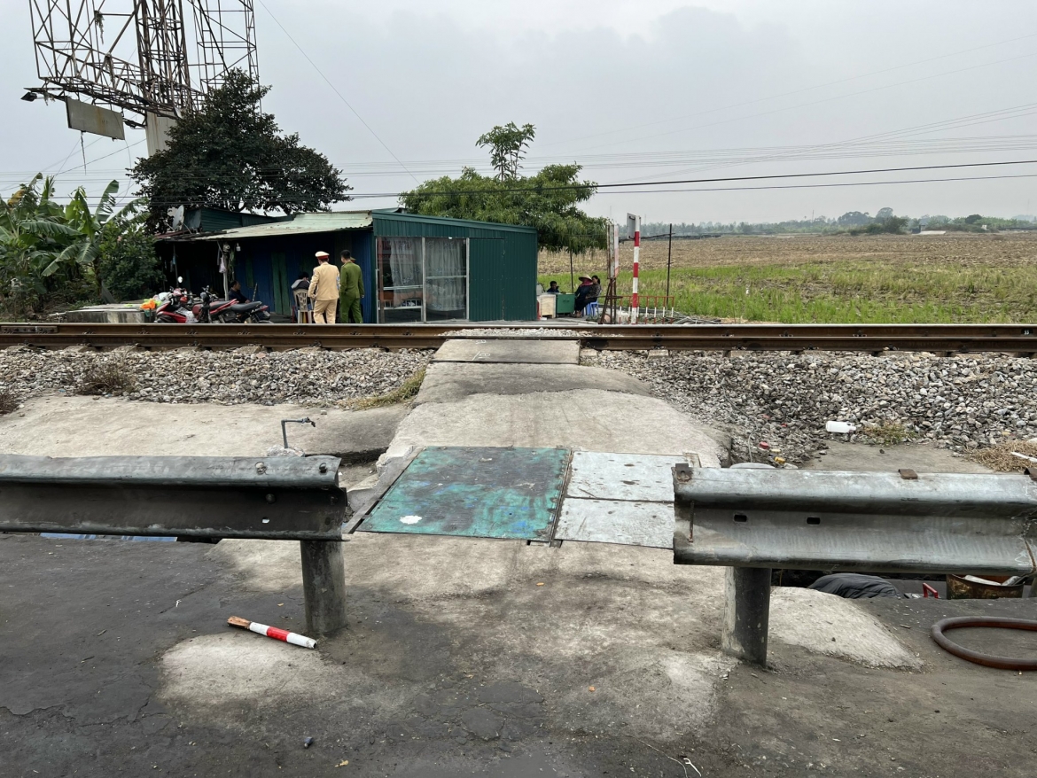 Khu vực Nguyễn Văn Trường mở lối đi