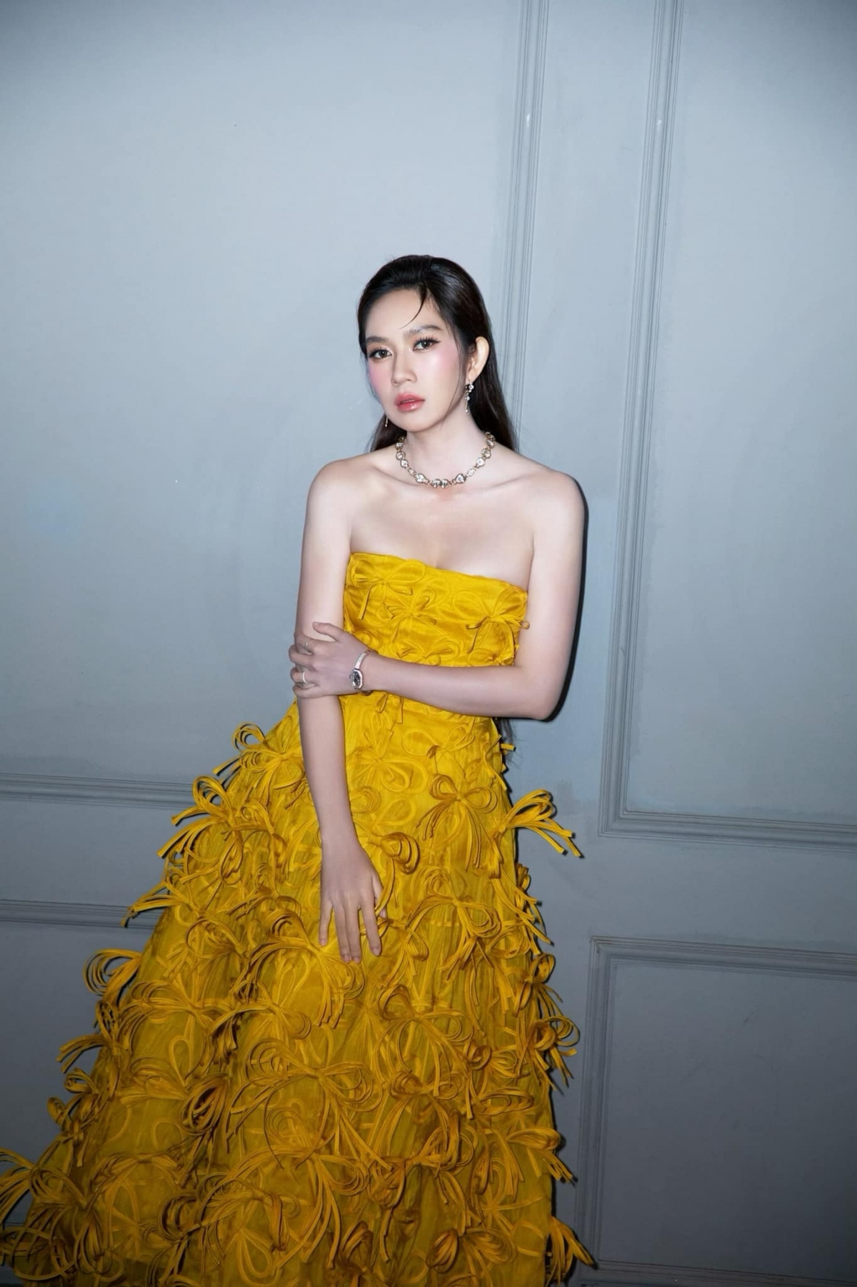 Ở vị trí nhà sản xuất, Minh Hà ủng hộ Lý Hải 100% cả về vật chất lẫn tinh thần. Nam đạo diễn chia sẻ, anh không bị bà xã bó buộc về chi phí sản xuất mà luôn tạo điều kiện để anh thỏa sức sáng tạo.