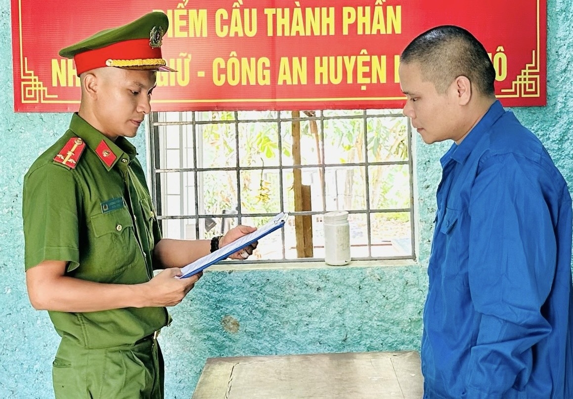 Đối tượng Lê Công Toàn tại cơ quan công an