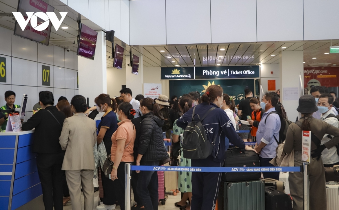 Lượng hành khách sử dụng dịch vụ hàng không tại Điện Biên tăng cao so với trước