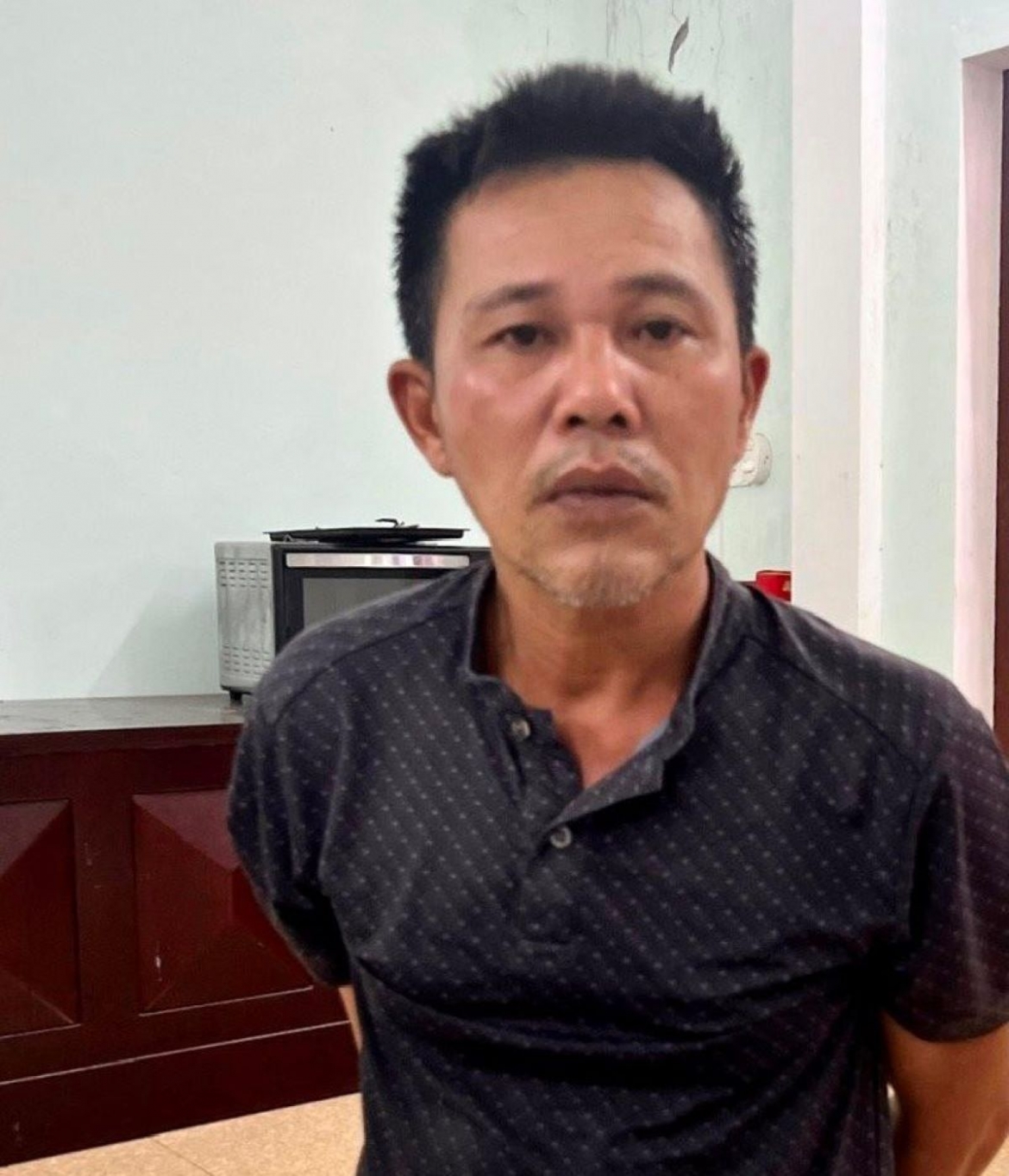 Ông Trần Văn Tuân, 51 tuổi, trú tại thành phố Huế - người đâm trọng thương Phó Chánh án Tòa án Nhân dân huyện Cam Lộ
