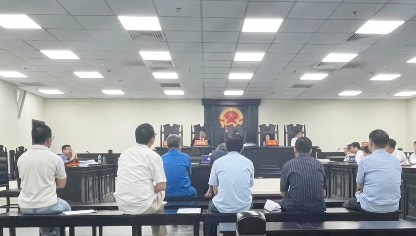 Các bị cáo tại phiên tòa