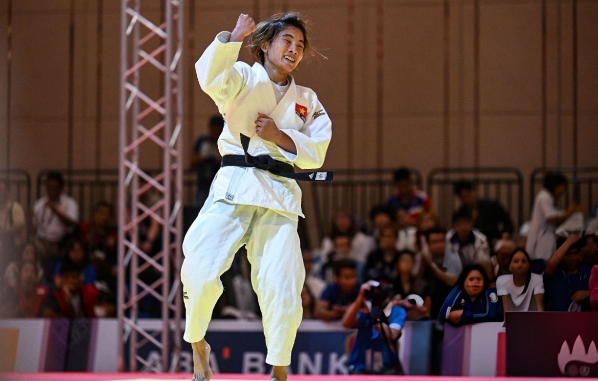 Hoàng Thị Tình tiến sát vé dự Olympic Paris 2024. (Ảnh: Getty). 
