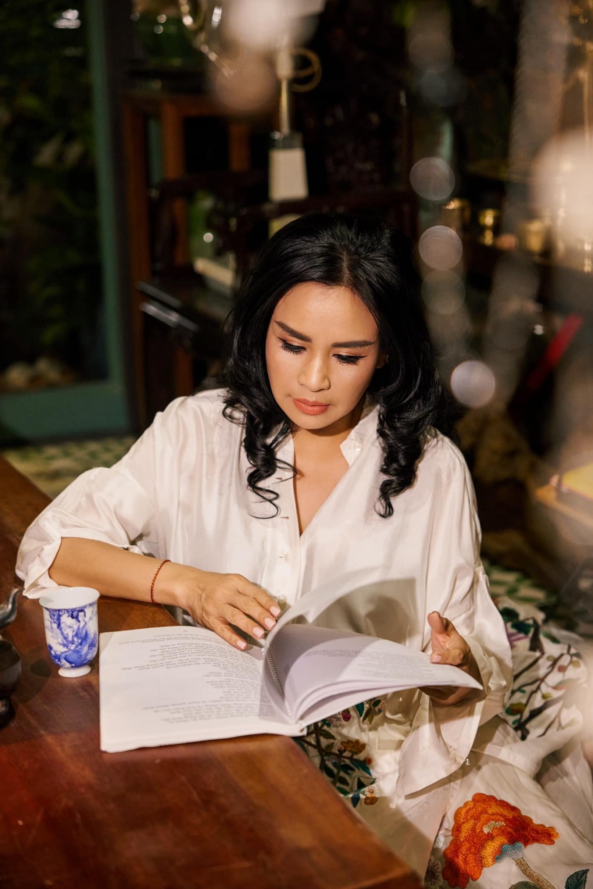 NSND Thanh Lam đăng bộ ảnh an yên trong không gian đậm chất thiền.