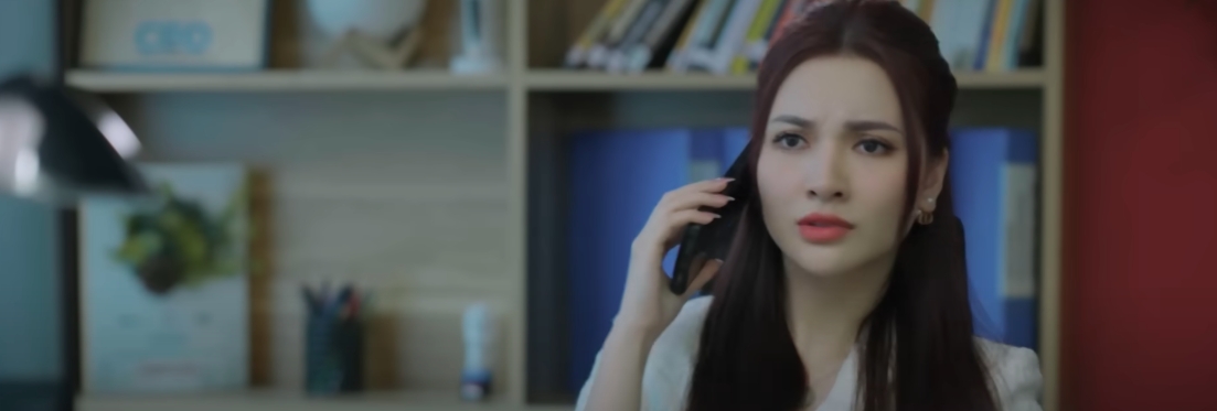 Yên gọi điện cho Hùng hỏi thăm tình hình của Đông